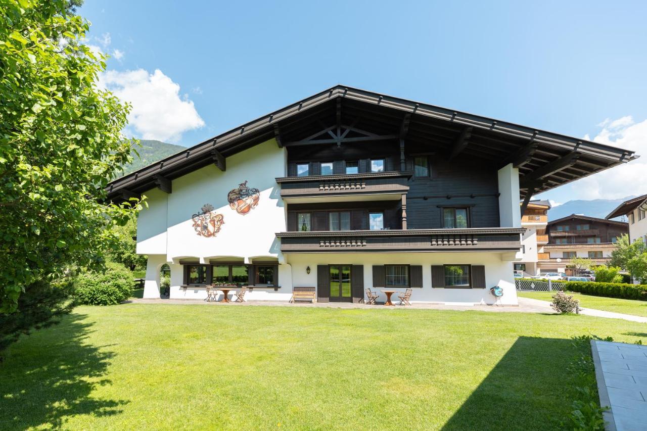 Hotel Garni Jagdhof Zell am Ziller Esterno foto