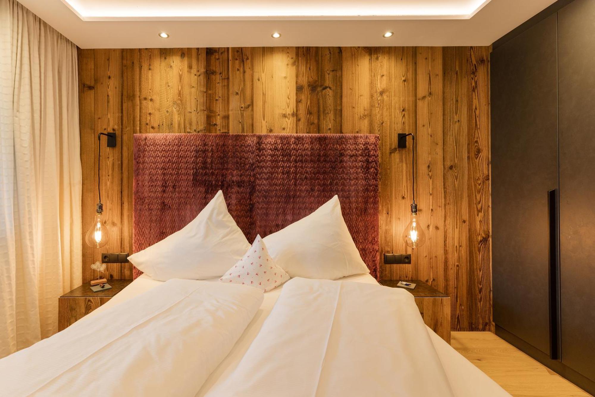 Hotel Garni Jagdhof Zell am Ziller Esterno foto